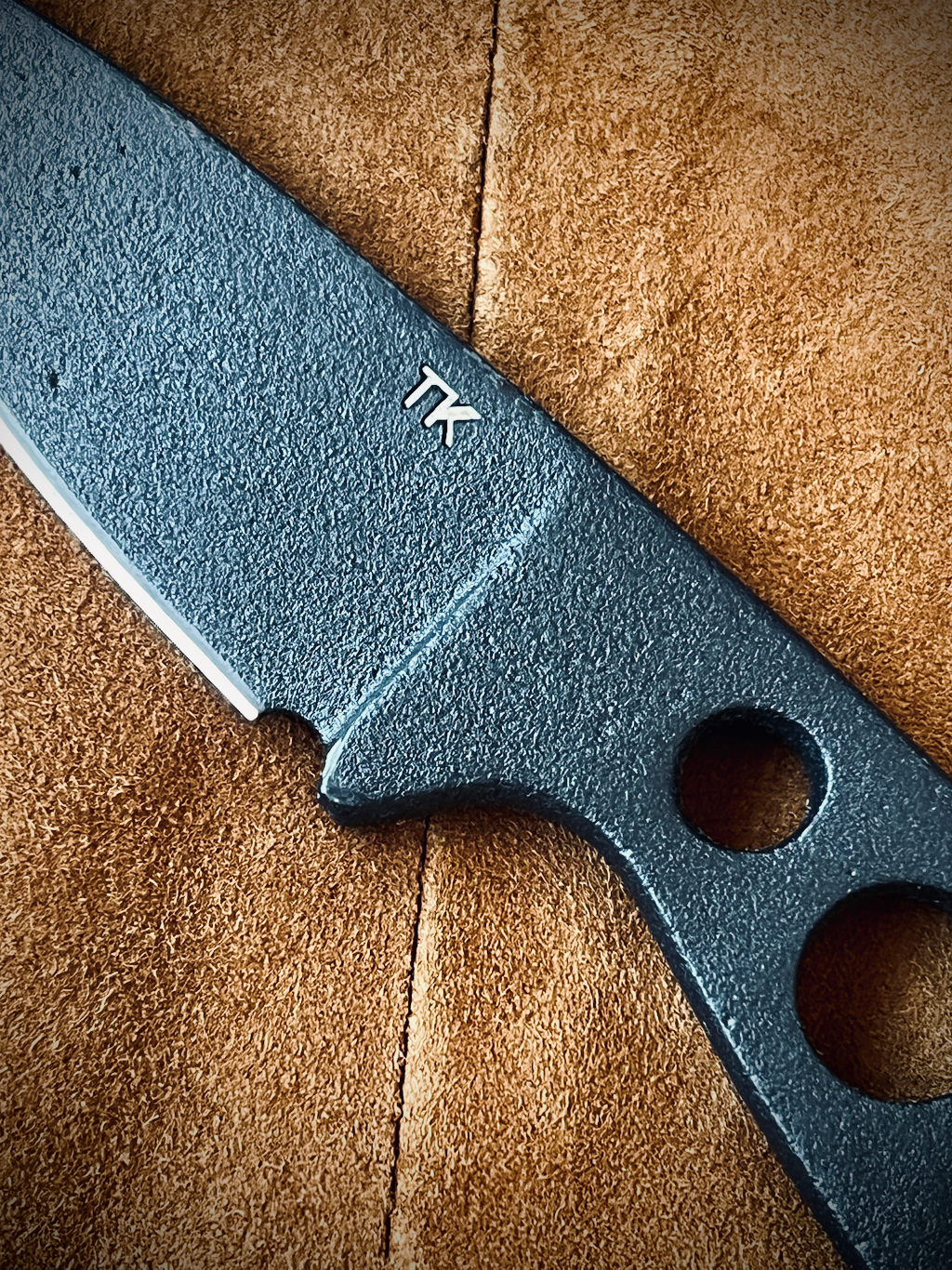 Neck Kinfe modelo Izula 2 (Carbono) - Imagem 3